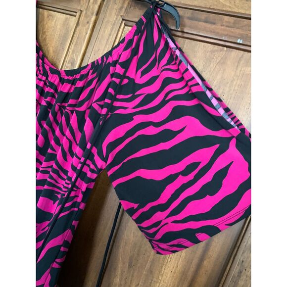 TORRID PLUS SIZE TOP 4 - Picture 2 of 4